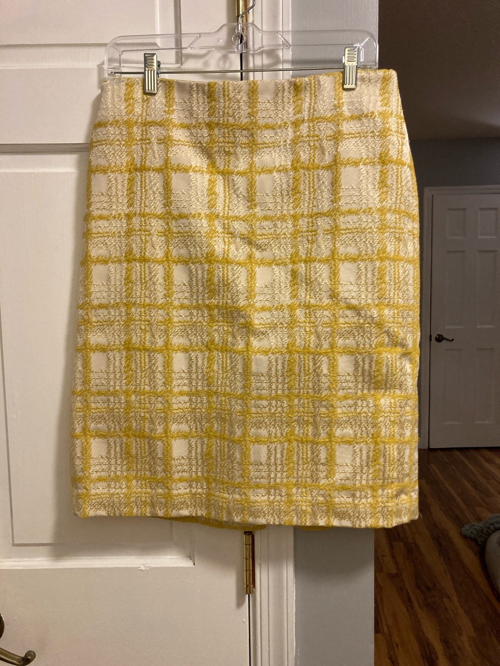 Talbots Yellow and Cream Jacquard Pencil Skirt Size 12